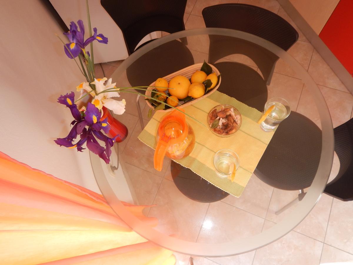 Apartments Val'S Osljak Преко Екстериор снимка