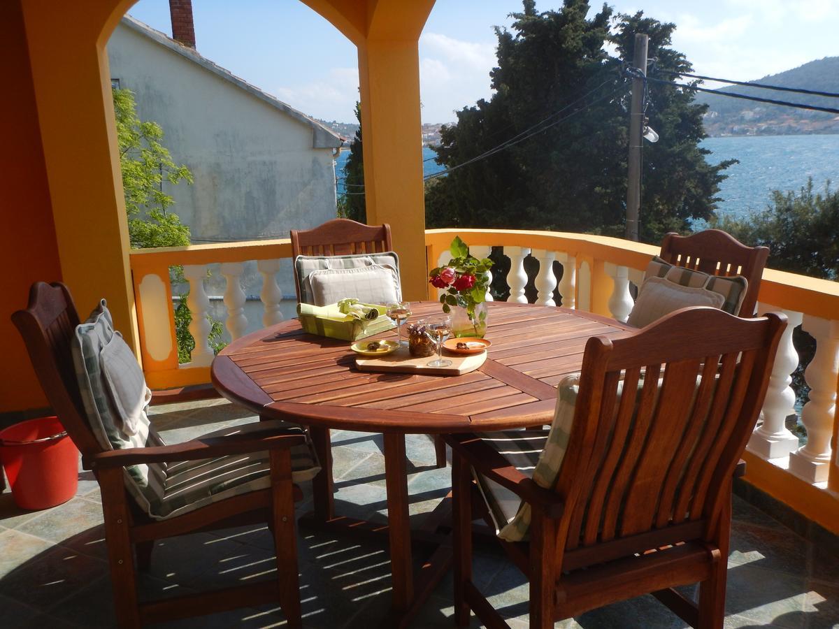 Apartments Val'S Osljak Преко Екстериор снимка