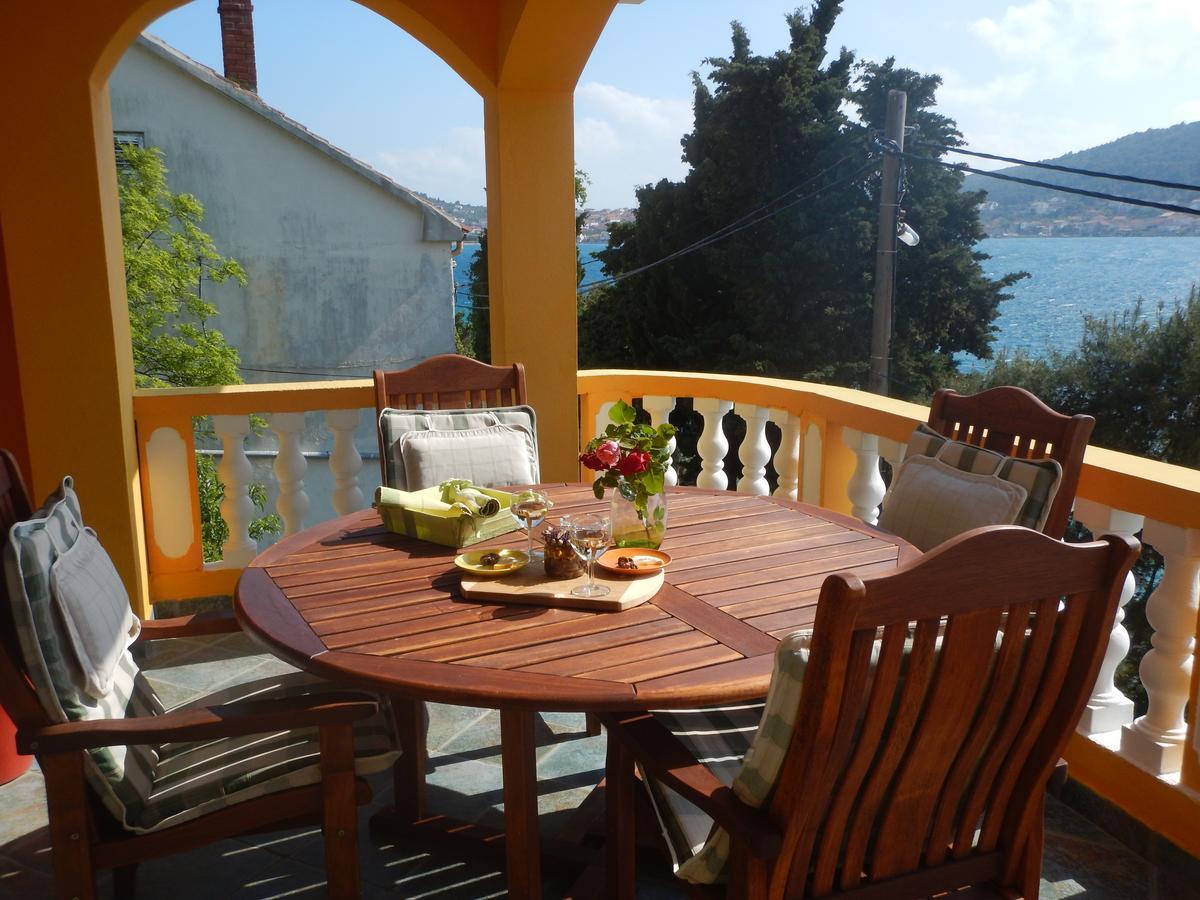 Apartments Val'S Osljak Преко Екстериор снимка