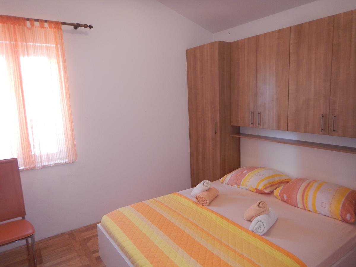 Apartments Val'S Osljak Преко Екстериор снимка