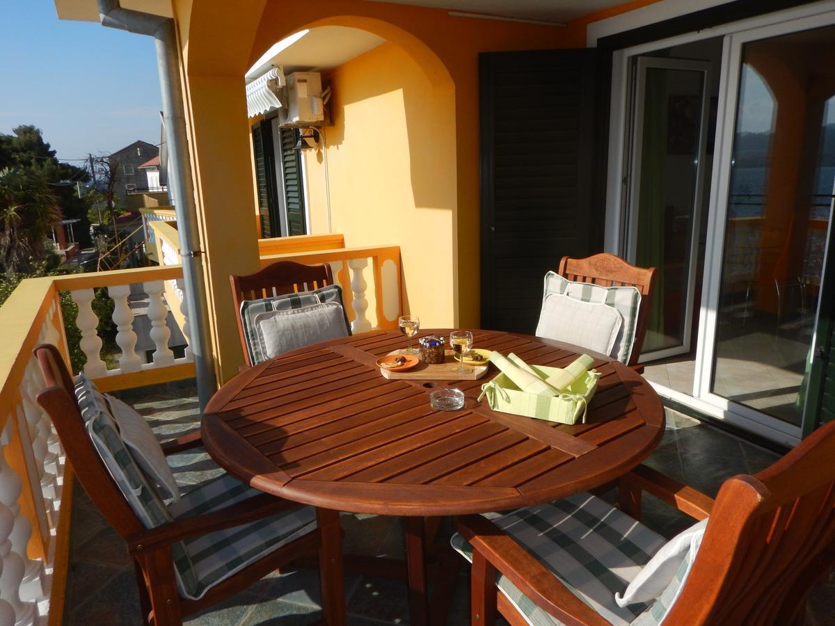 Apartments Val'S Osljak Преко Екстериор снимка
