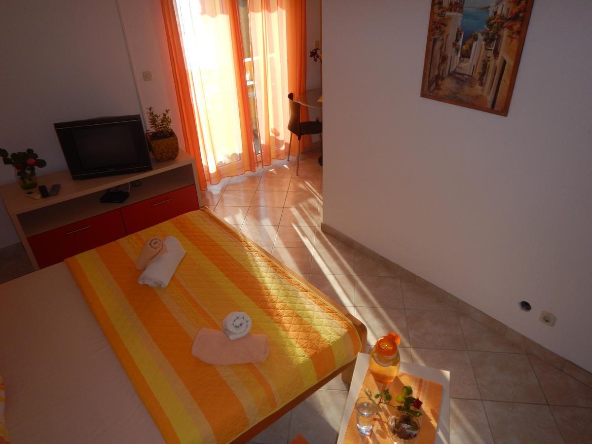 Apartments Val'S Osljak Преко Екстериор снимка